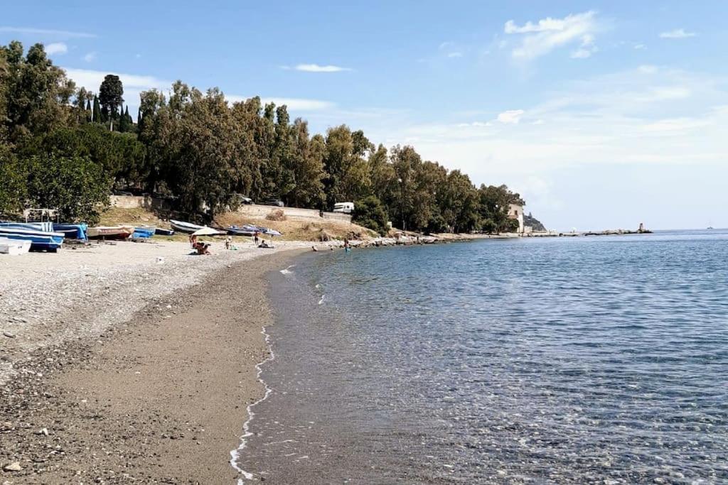 Casa Vacanze Il Nido - 4 Stelle Милаццо Экстерьер фото